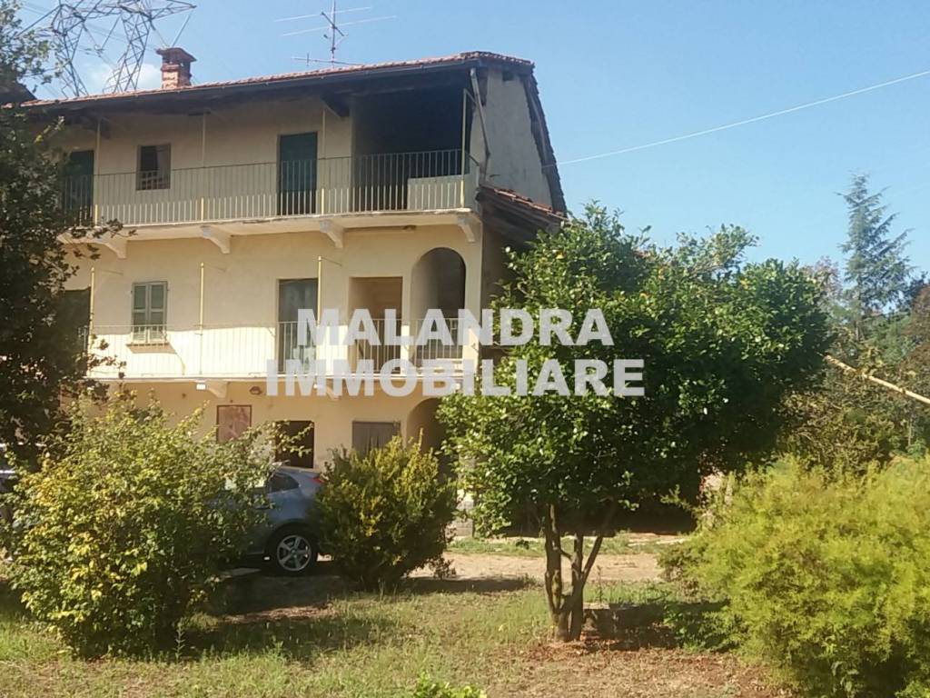 Rustico / casale a Oleggio in Corso Giacomo Matteotti - Foto 2