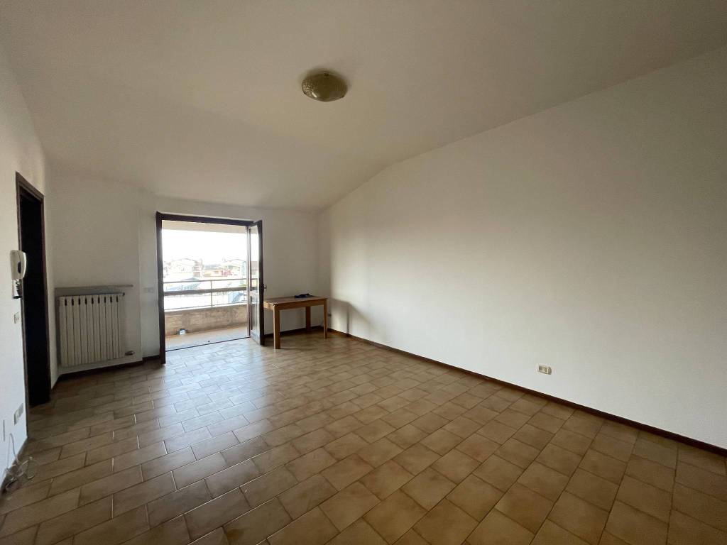 Appartamento a Romano di lombardia in Via Cappuccini - Foto 3