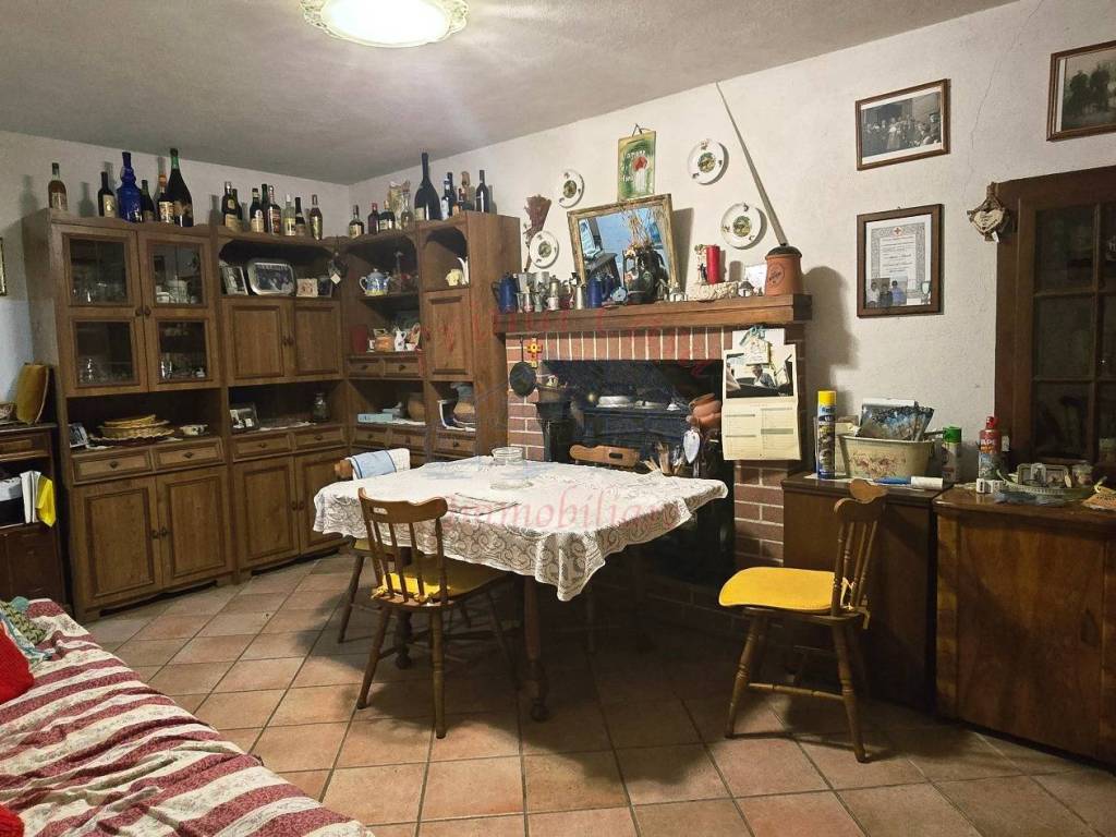 Rustico / casale a Costigliole d'asti in Strada Chiesa San Michele - Foto 4