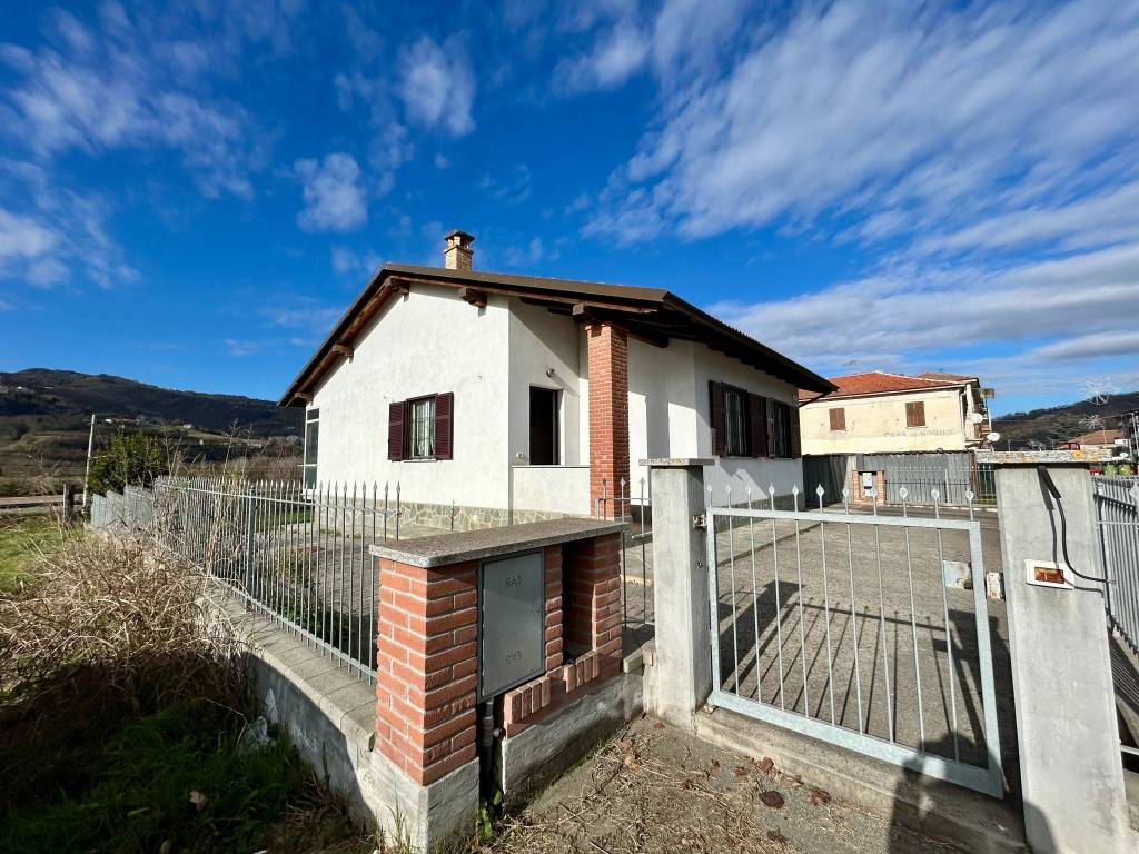 Villa a Acqui terme in Piazza San Guido, 49 - Foto 3