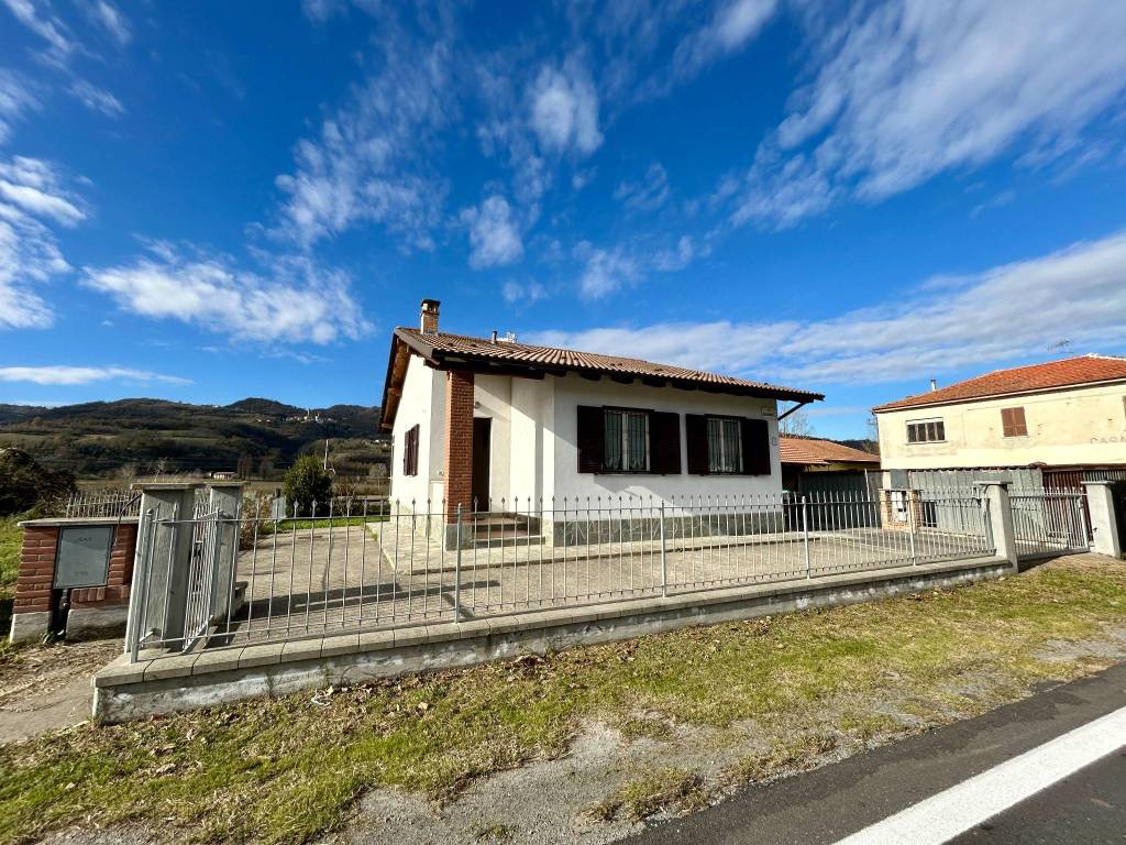 Villa a Acqui terme in Piazza San Guido, 49 - Foto 4