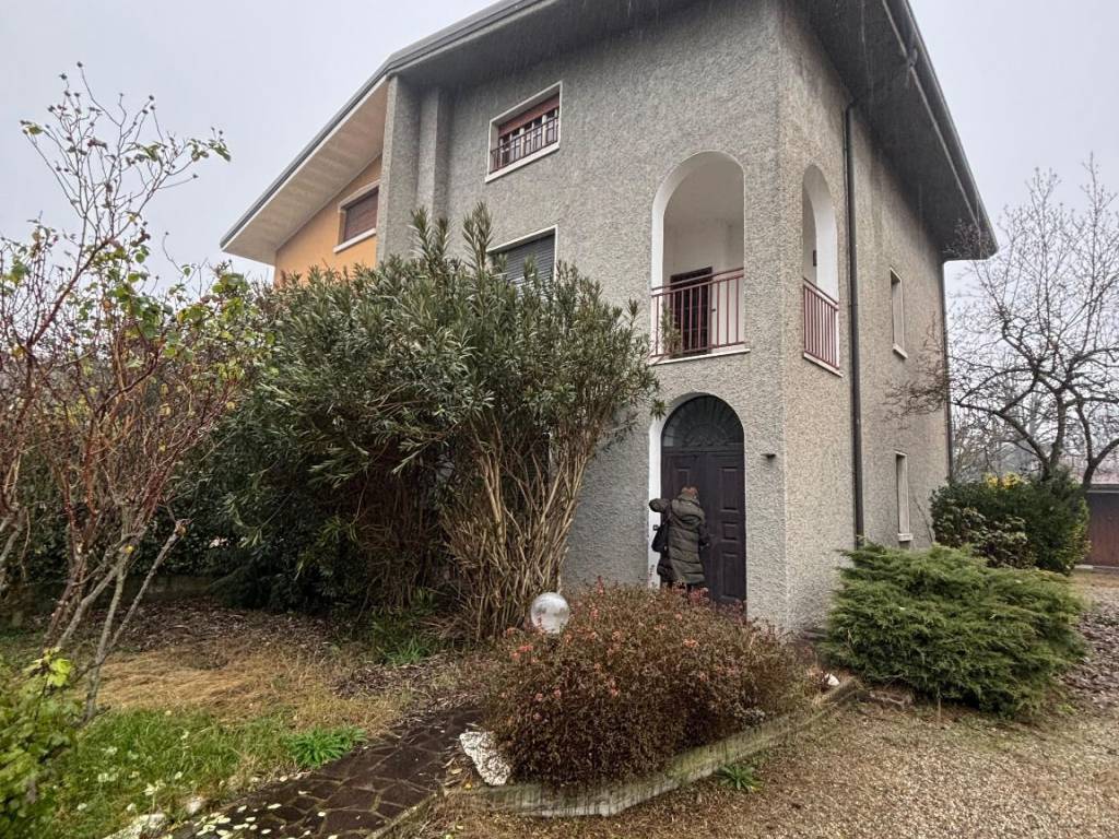 Villa a San fiorano in Via Giosuè Carducci - Foto 2