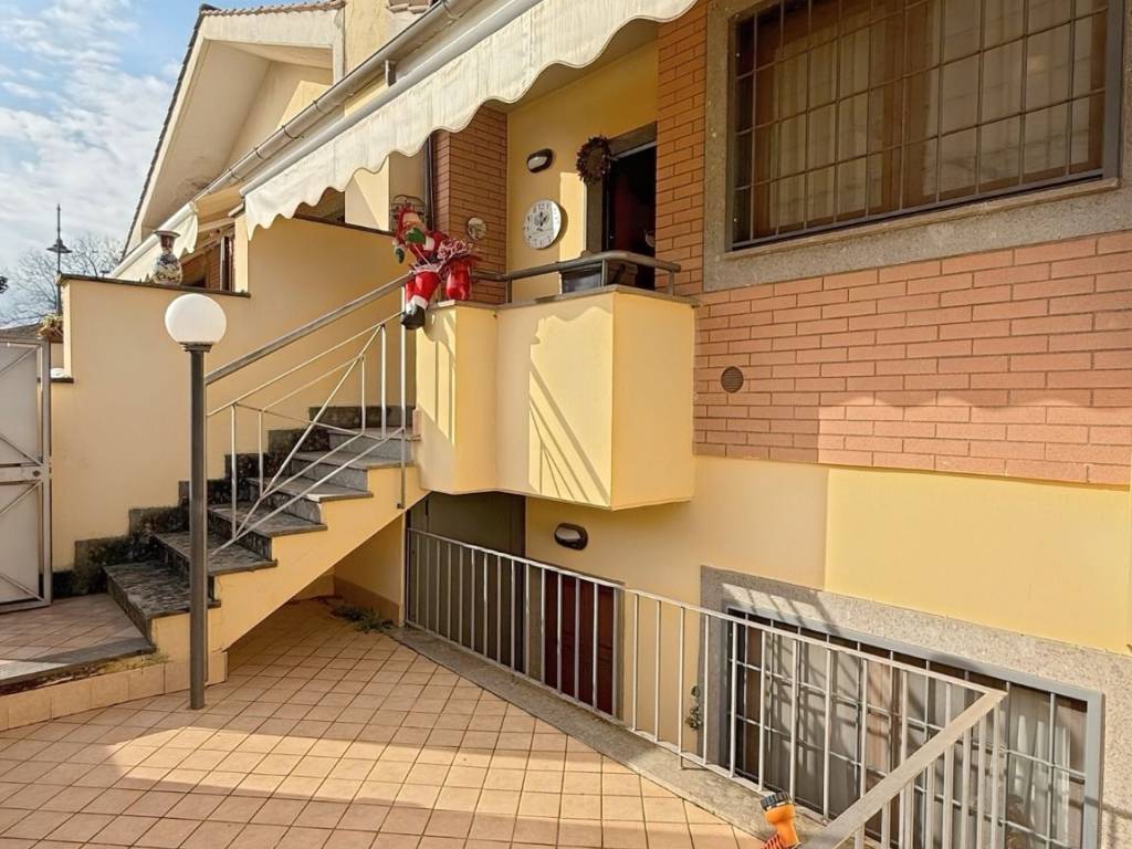 Villetta a schiera a Lariano in Via San Marco Papa, 2 - Foto 5