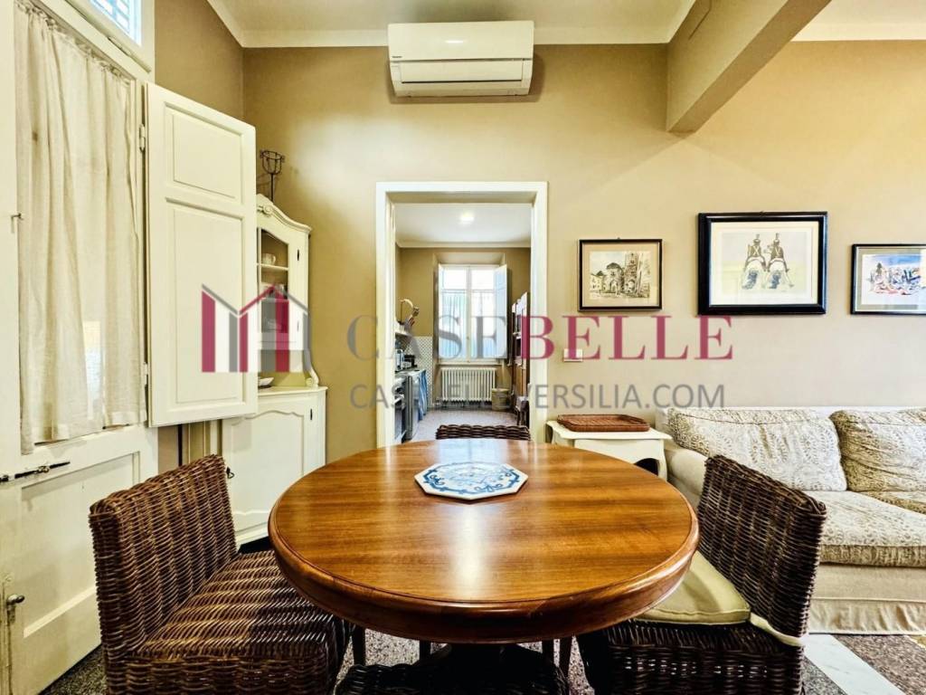 Villa a Forte dei marmi in Via Sant'Ermete, - Foto 3