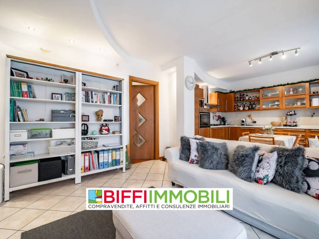 Appartamento a Lecco in Via Don Carlo Consonni - Foto 2