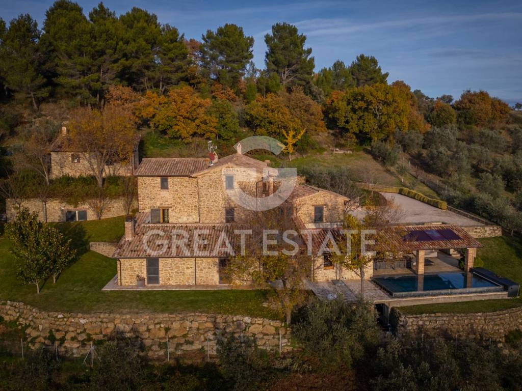 Rustico / casale a Cannara in Vocabolo Cicaleto - Foto 3