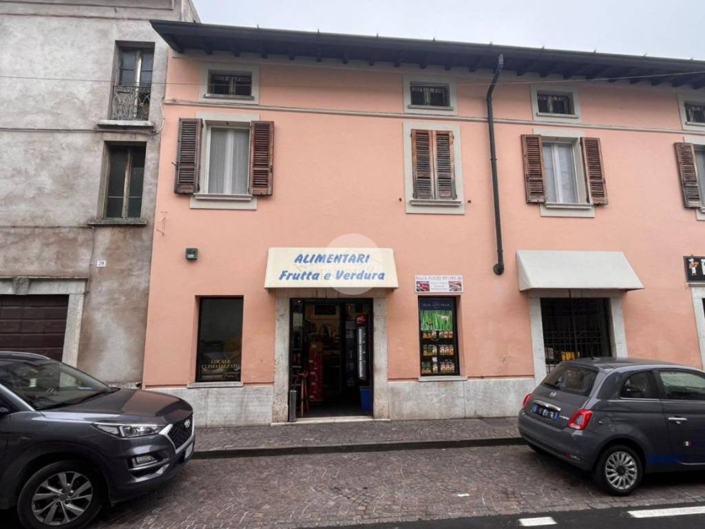 Immobile a Lonato del garda in Corso Giuseppe Garibaldi, 26 - Foto 2