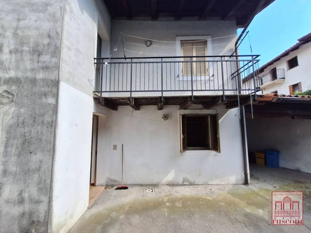 Villa a Maniago in Via Colvera, 34 - Foto 2