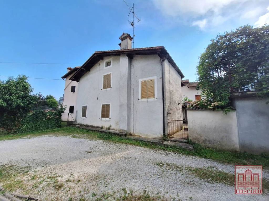 Villa a Maniago in Via Colvera, 34 - Foto 3
