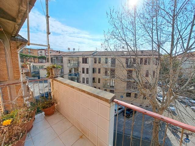 Appartamento a Salerno in Via Alda Borelli - Foto 4