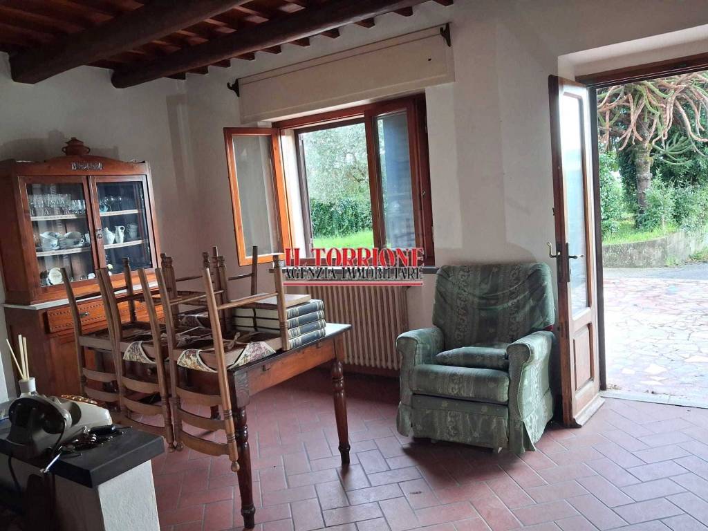 Casa indipendente a Pescia in Via del Tiro a Segno - Foto 3