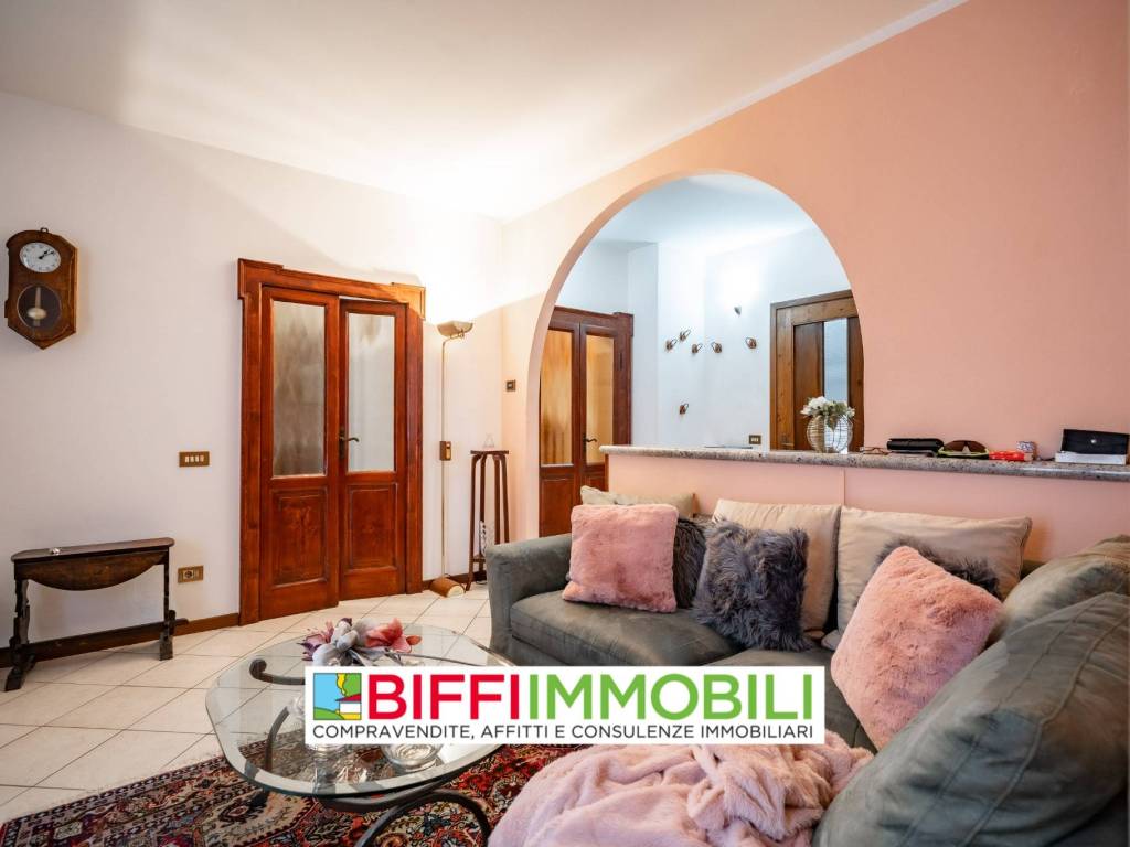 Appartamento a Lecco in Via Agliati - Foto 2