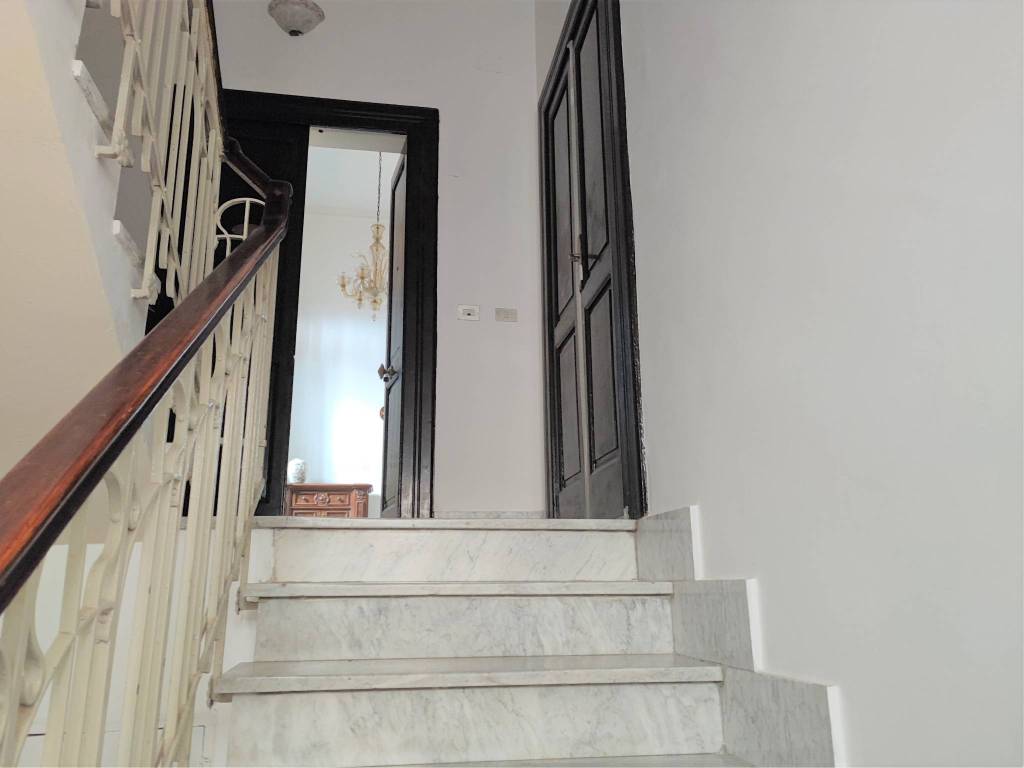 Appartamento a Brindisi in Via Saponea - Foto 3