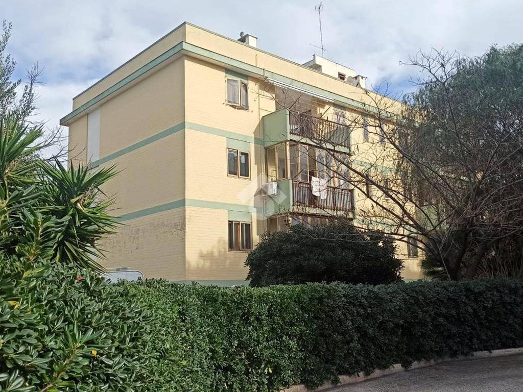 Appartamento a Mola di bari in VIA ALESSANDRO VOLTA, 104 - Foto 2