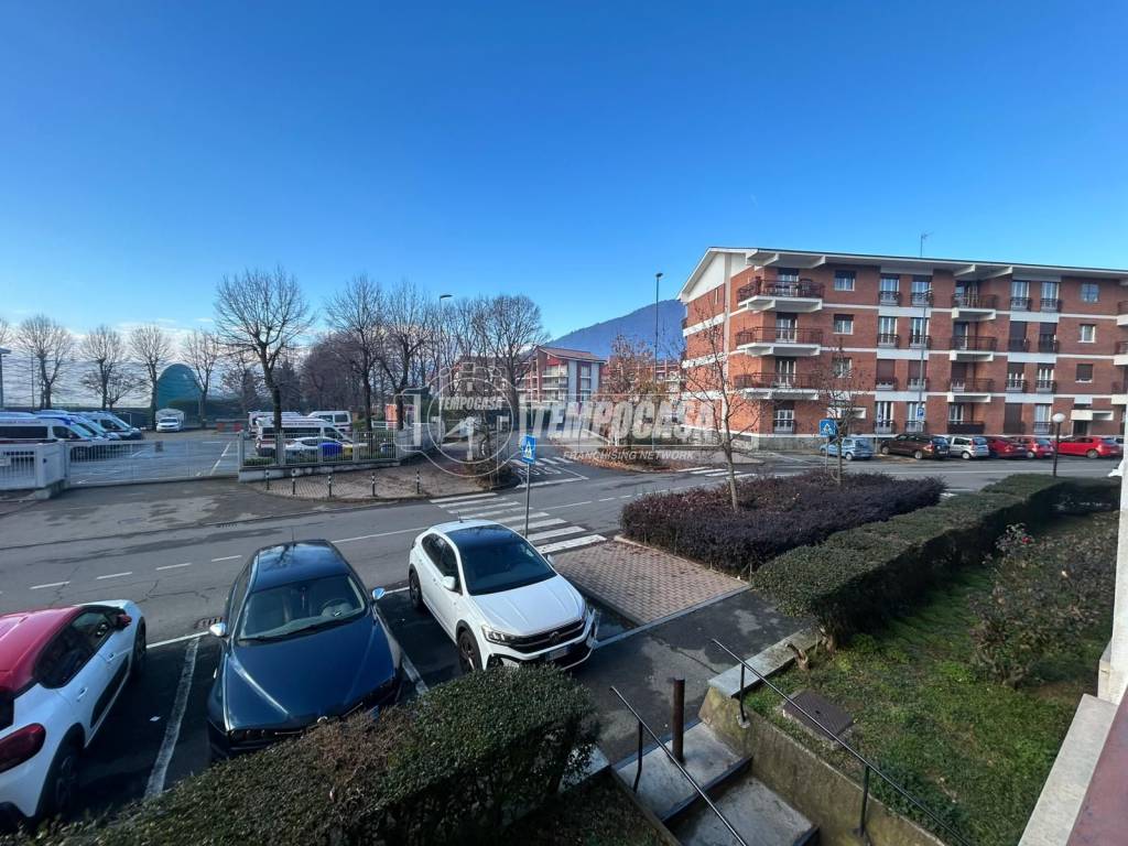 Appartamento a Piossasco in Via Dante Alighieri 7/3 - Foto 2
