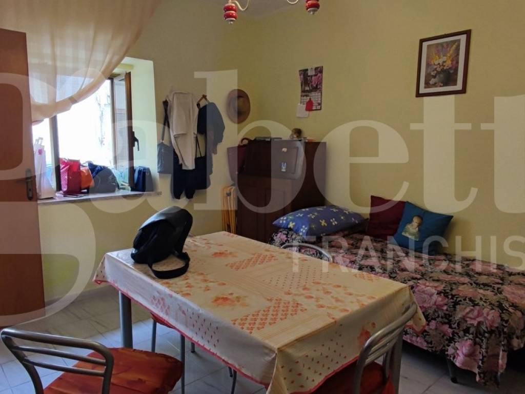 Appartamento a Borgia in VIA DONATELLO, 22 - Foto 5