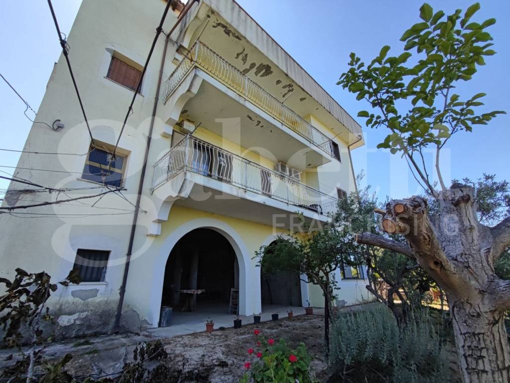Palazzo / stabile a Davoli in VIA SANTA LUCIA , 41 - Foto 5