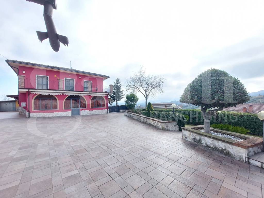 Villa a Tossicia in Contrada Camerale, 2 - Foto 2