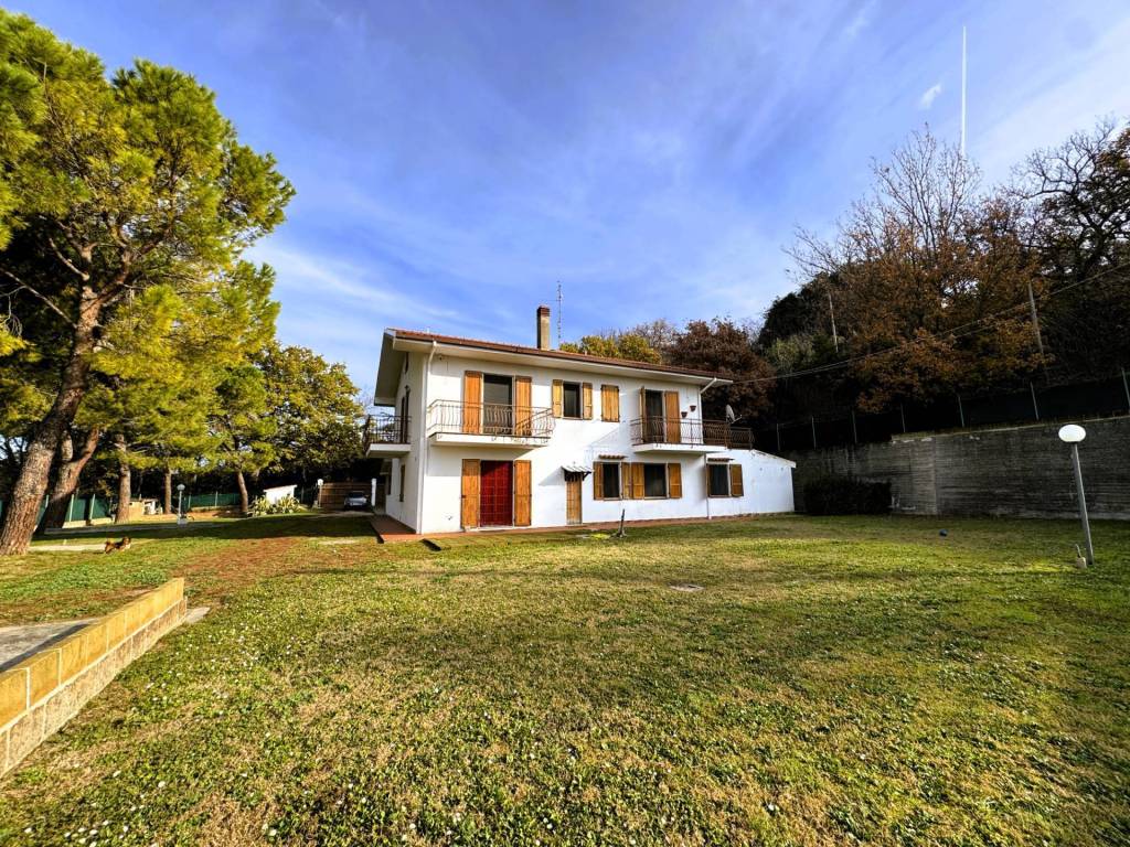 Rustico / casale a Lapedona - Foto 2