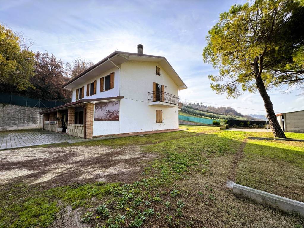Rustico / casale a Lapedona - Foto 4