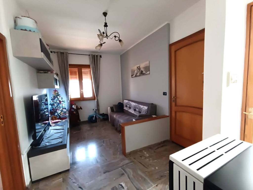 Appartamento a Tuglie in via foscolo - Foto 2
