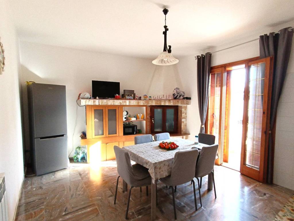 Appartamento a Tuglie in via foscolo - Foto 4