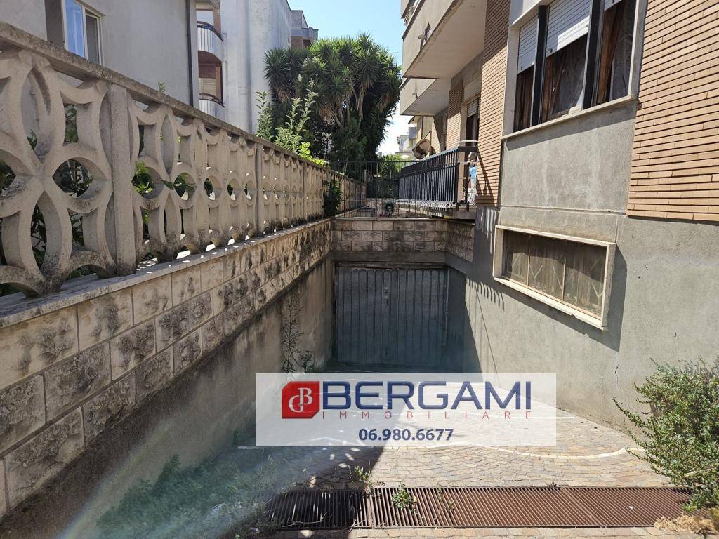 Box / garage a Nettuno in Via dei Gerani, 8 - Foto 3