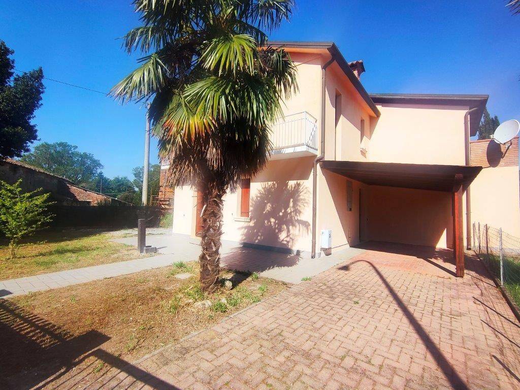 Villa a Canaro in Via Rettilineo, 270 - Foto 2