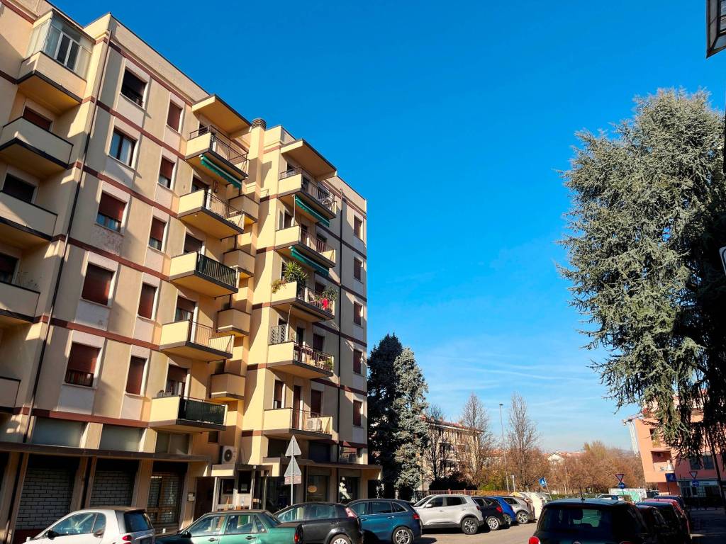 Appartamento a Verona in Via Molise, 4 - Foto 3