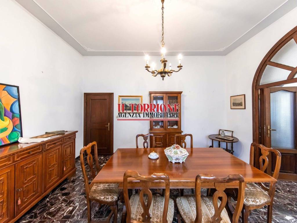 Villa a Pescia in Via Sismondi - Foto 2