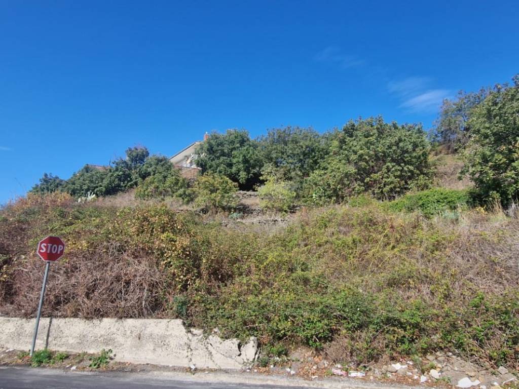 Terreno a Belpasso in Via Salvo D'Acquisto - Foto 5
