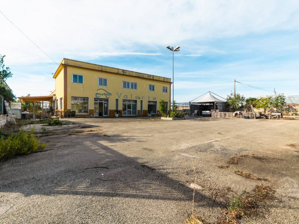 Immobile a Manfredonia in SS89 - Foto 2