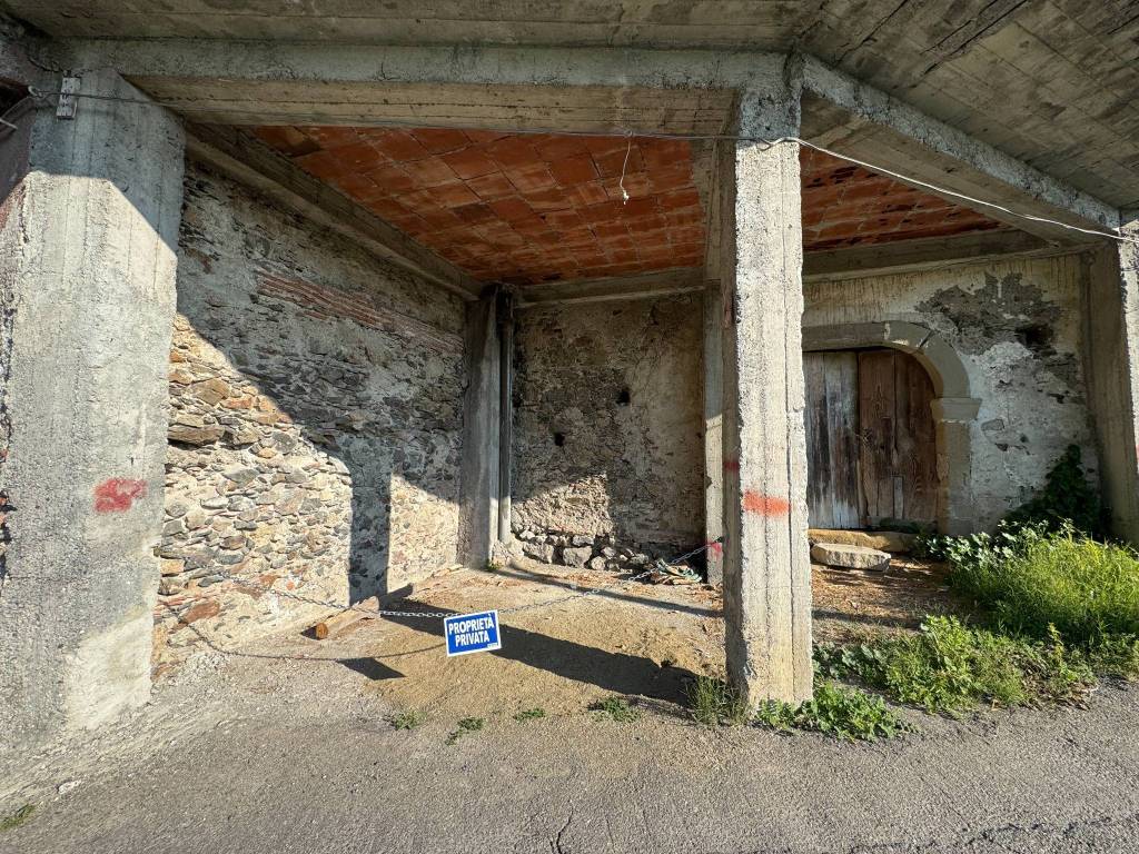 Casa indipendente a Savoca in Via Botte - Foto 2