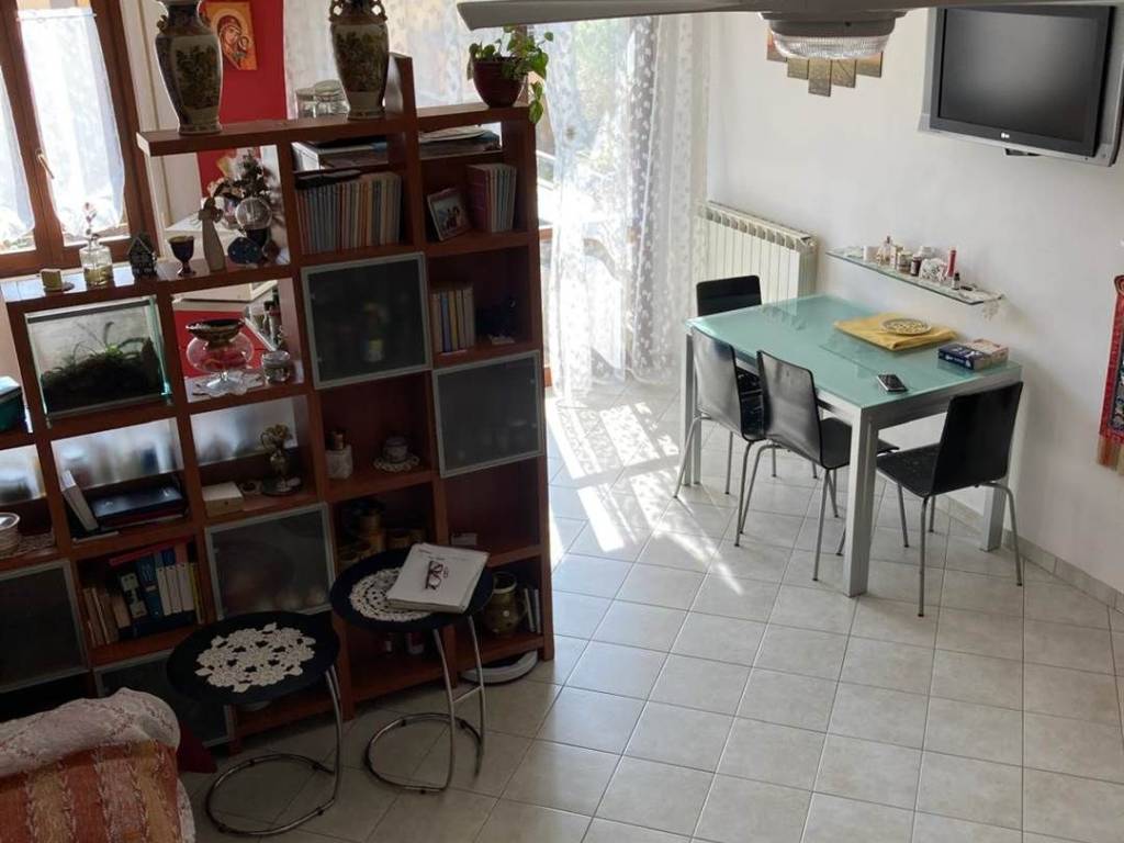 Appartamento a Cartoceto in via Vittorio Veneto - Foto 3