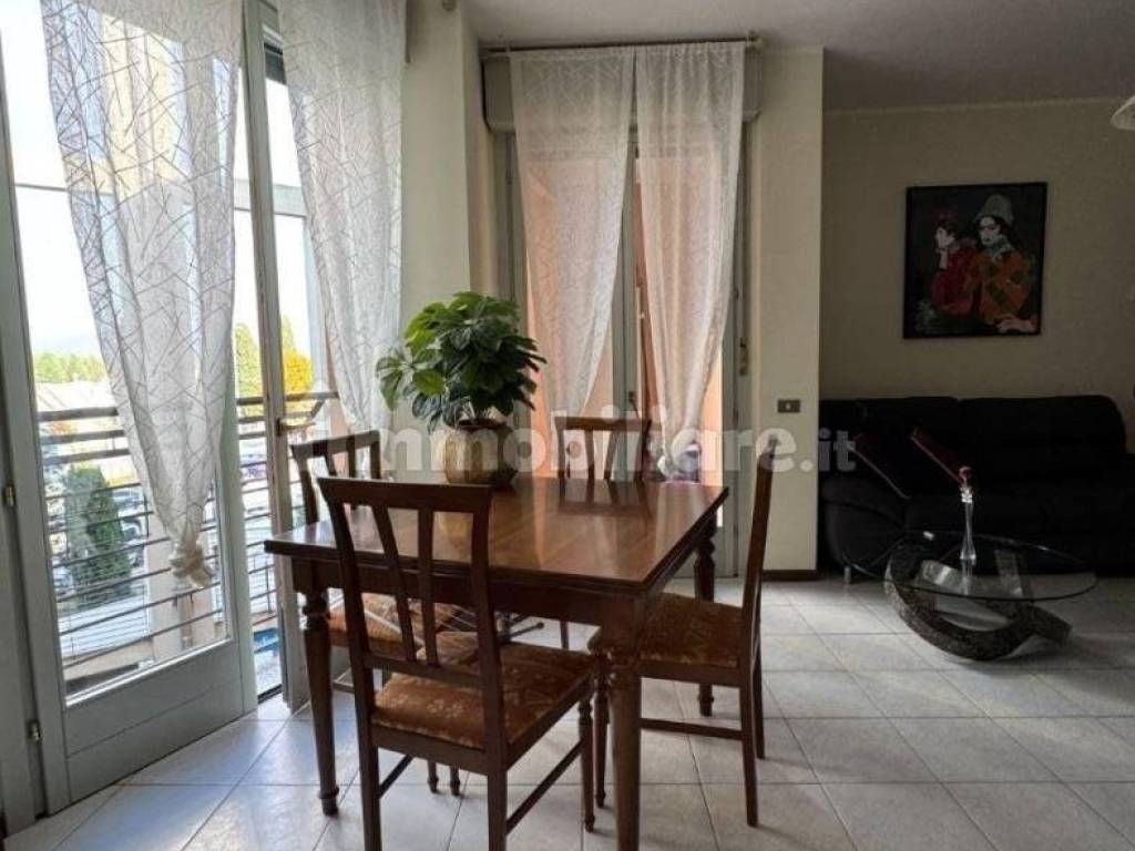 Appartamento a Casatenovo in Via Cavour - Foto 4