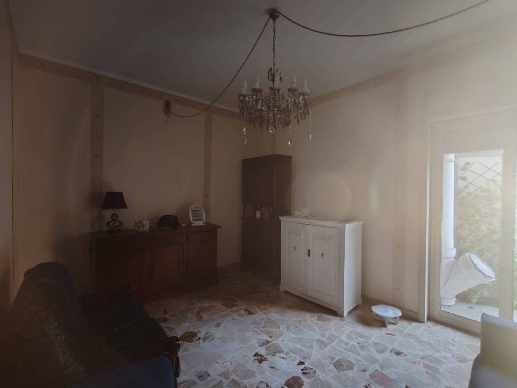 Appartamento a Catania in Via Ammiraglio Caracciolo, 6 - Foto 5