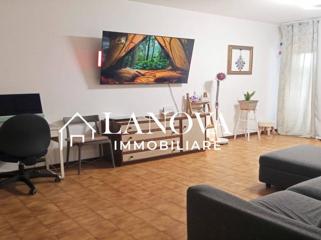 Appartamento a Verona in Via Ombrone, 6 - Foto 4