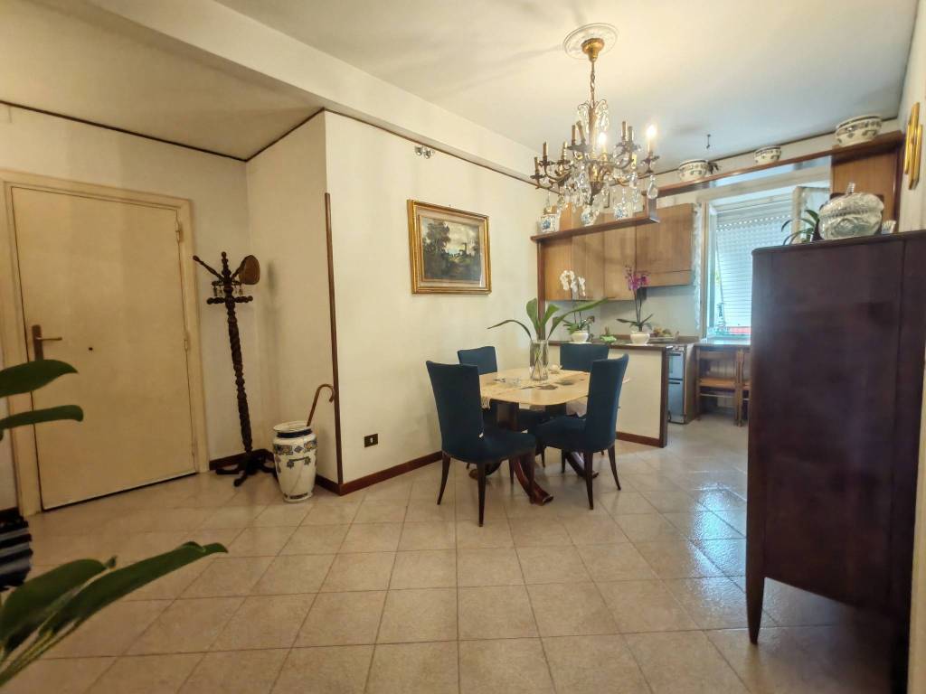 Appartamento a Grottaferrata in Via Sentiero delle Rose, 15 - Foto 3