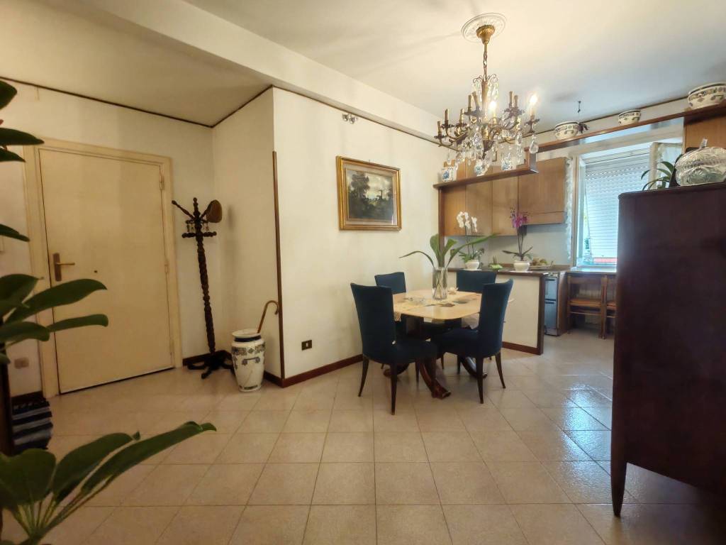 Appartamento a Grottaferrata in Via Sentiero delle Rose, 15 - Foto 4