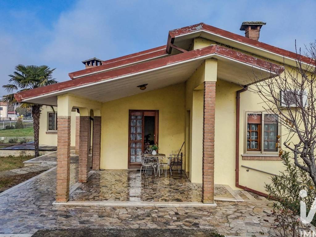 Villa a Codigoro in Via della rinascita, 12 - Foto 4