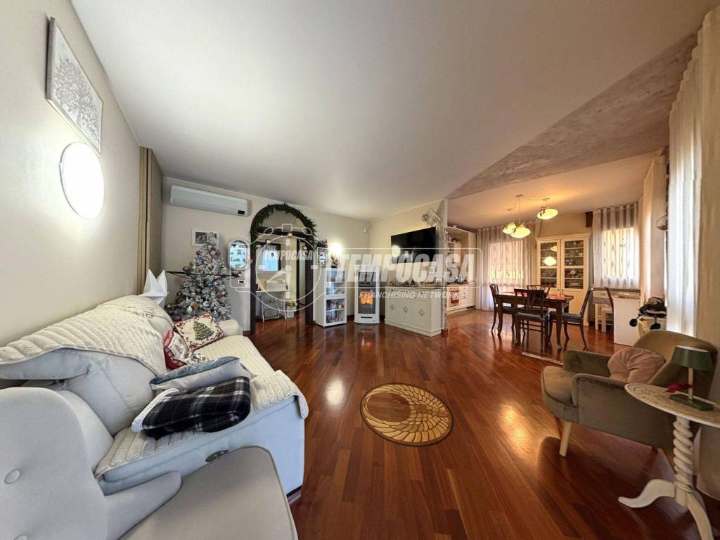 Villa a Abano terme in Via San Pio X, 50 - Foto 5