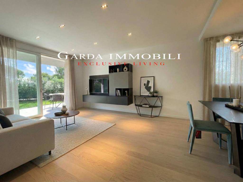 Villa a Sirmione in Via Antonio Pigafetta - Foto 5