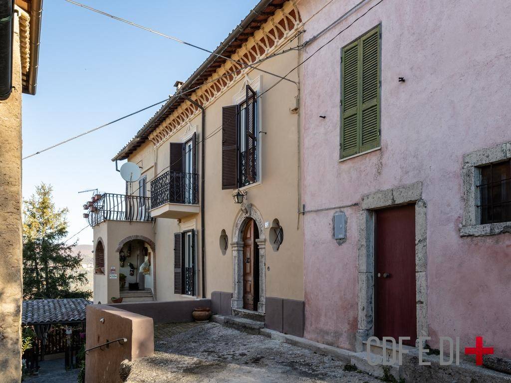 Villa a Monteleone sabino in Via Pratarello - Foto 3