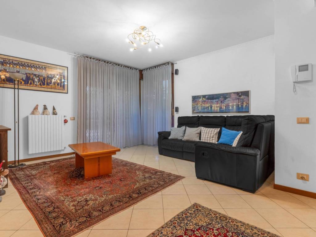 Appartamento a Zelo buon persico in Via Muzzano, 11 - Foto 2