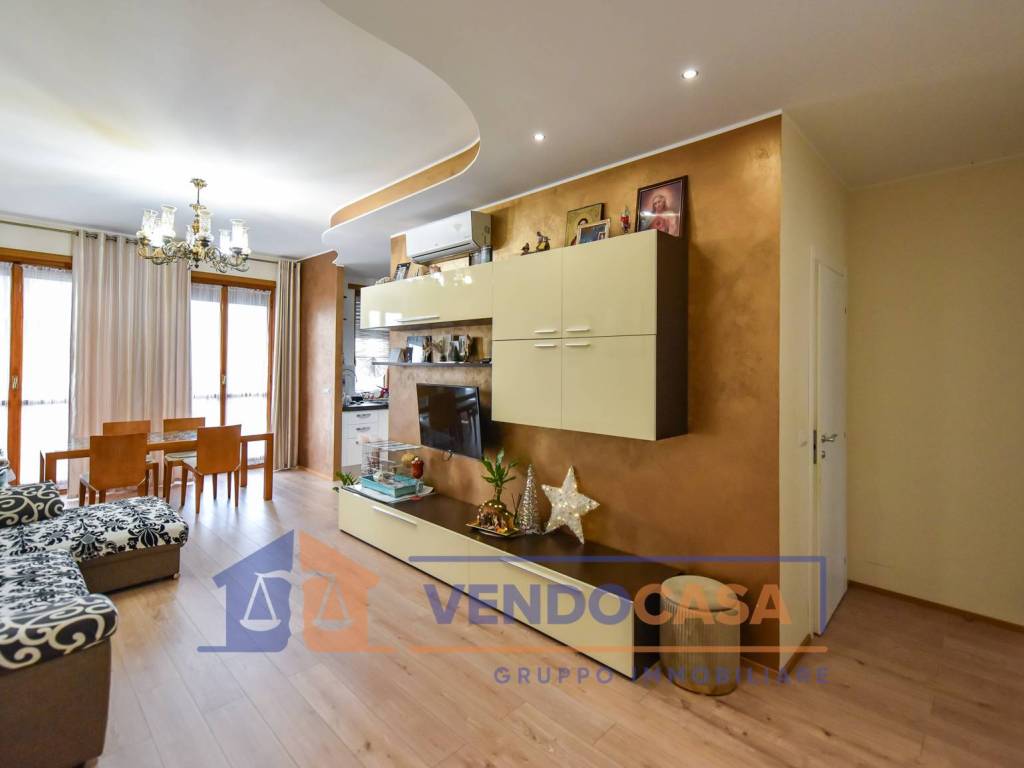 Appartamento a Moncalieri in Via Mario Pannunzio, 7 - Foto 3