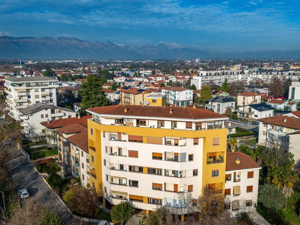 Attico / mansarda a Pordenone in Via Cortina d'Ampezzo, 1 - Foto 4