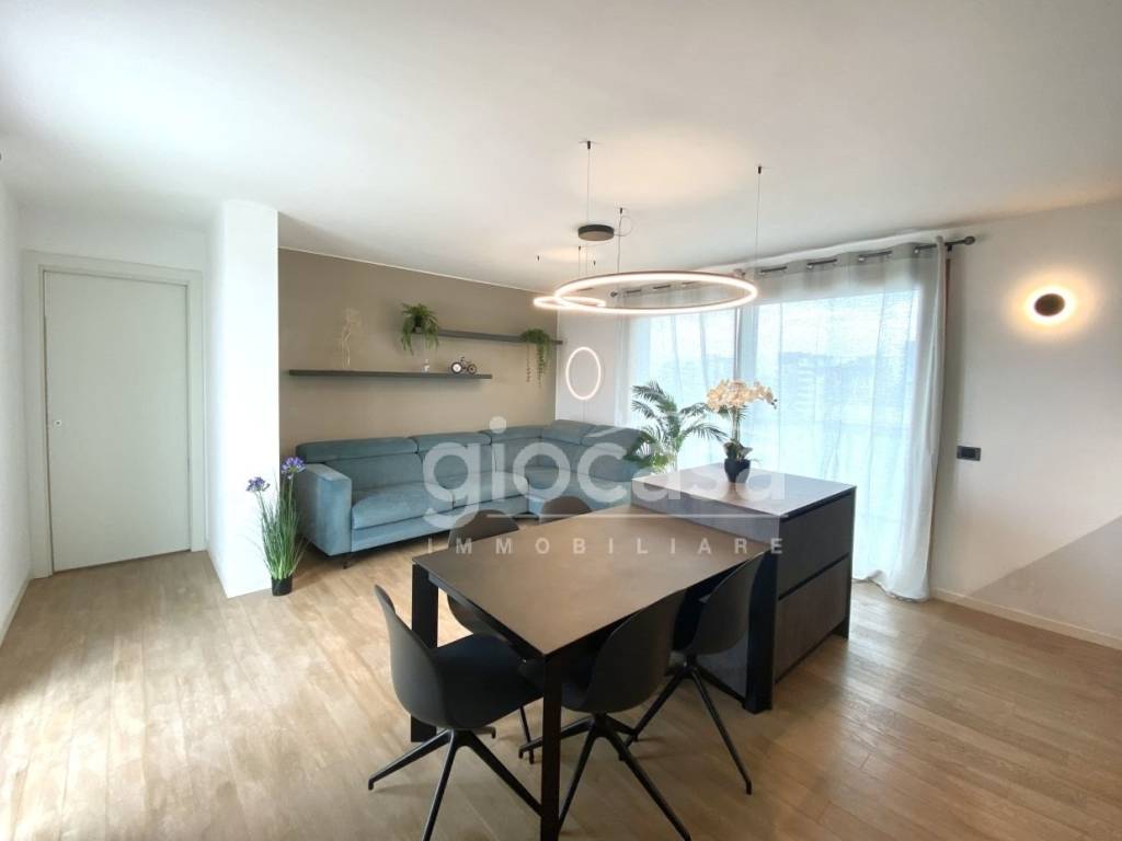 Attico / mansarda a Lignano sabbiadoro in Via Padana, 19 - Foto 3