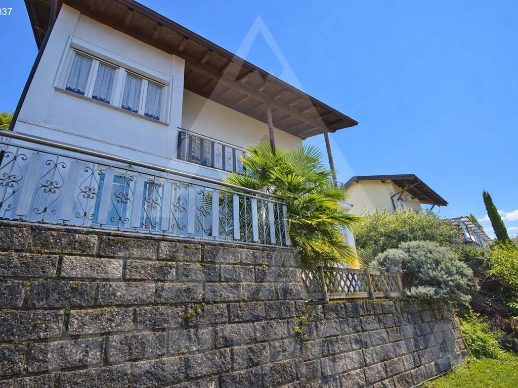 Villa a Salorno in Pochi - Foto 3