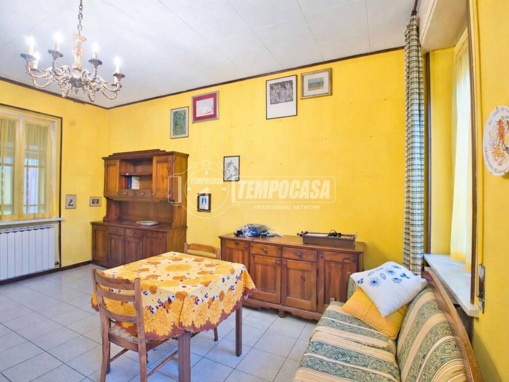 Casa indipendente a Galliate in Via XXV Aprile - Foto 3
