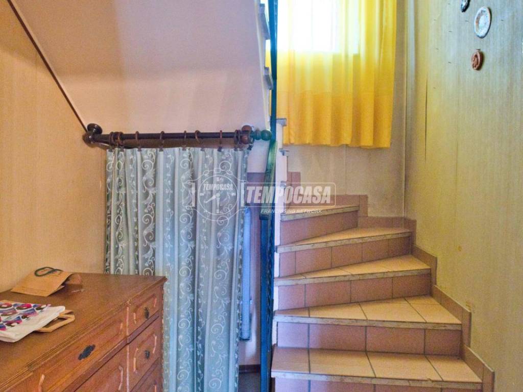 Casa indipendente a Galliate in Via XXV Aprile - Foto 4